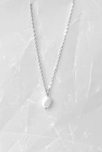 Crushes - Baby Pearl Necklace, Silver