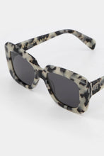 Isle of Eden - Pia Sunglasses, White Tortoise