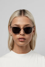 Isle Of Eden - Louis-Philippe Sunglasses, Sand