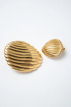 Nina Gordon - Small Paloma Dome Earrings, Gold