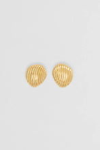 Nina Gordon - Small Paloma Dome Earrings, Gold