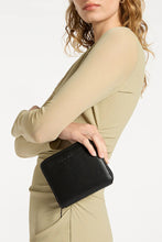 Status Anxiety - Change Always Comes Jewellery Case, Black