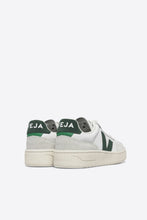 Veja - V 90 O.T Leather Sneaker, Extra White / Cyprus