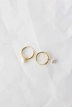 Crushes - Baby Pearl Hoops, Gold