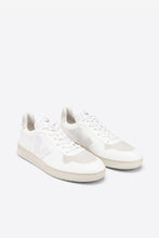 Veja - V10 CWL Vegan Sneaker, Full White Natural